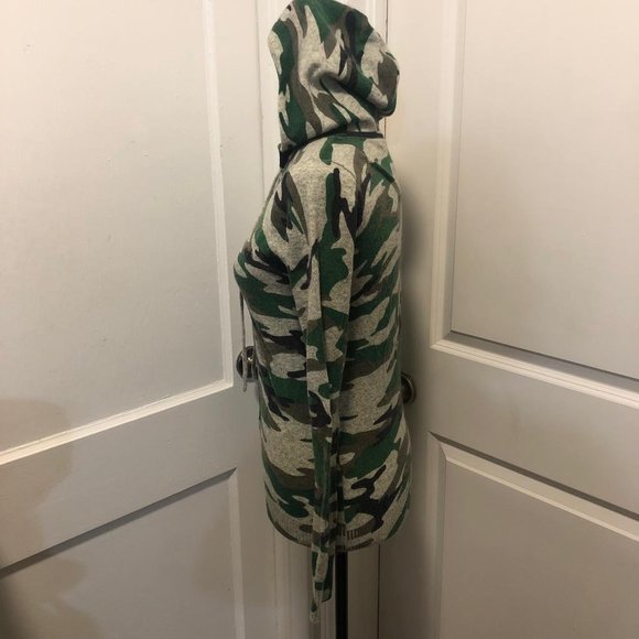 Aqua Cashmere Camo Zip Hood Sweater Size XS - Picture 5 of 5